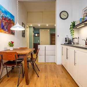  Privatunterkunft Fully Fitted - 15 Min From Station